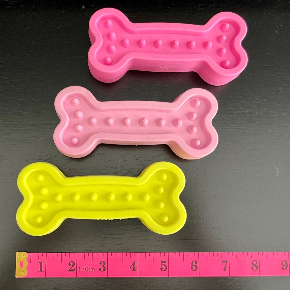 Brand New🦴💓3 Pack of Pet or Dog Chew Toys🦴💓